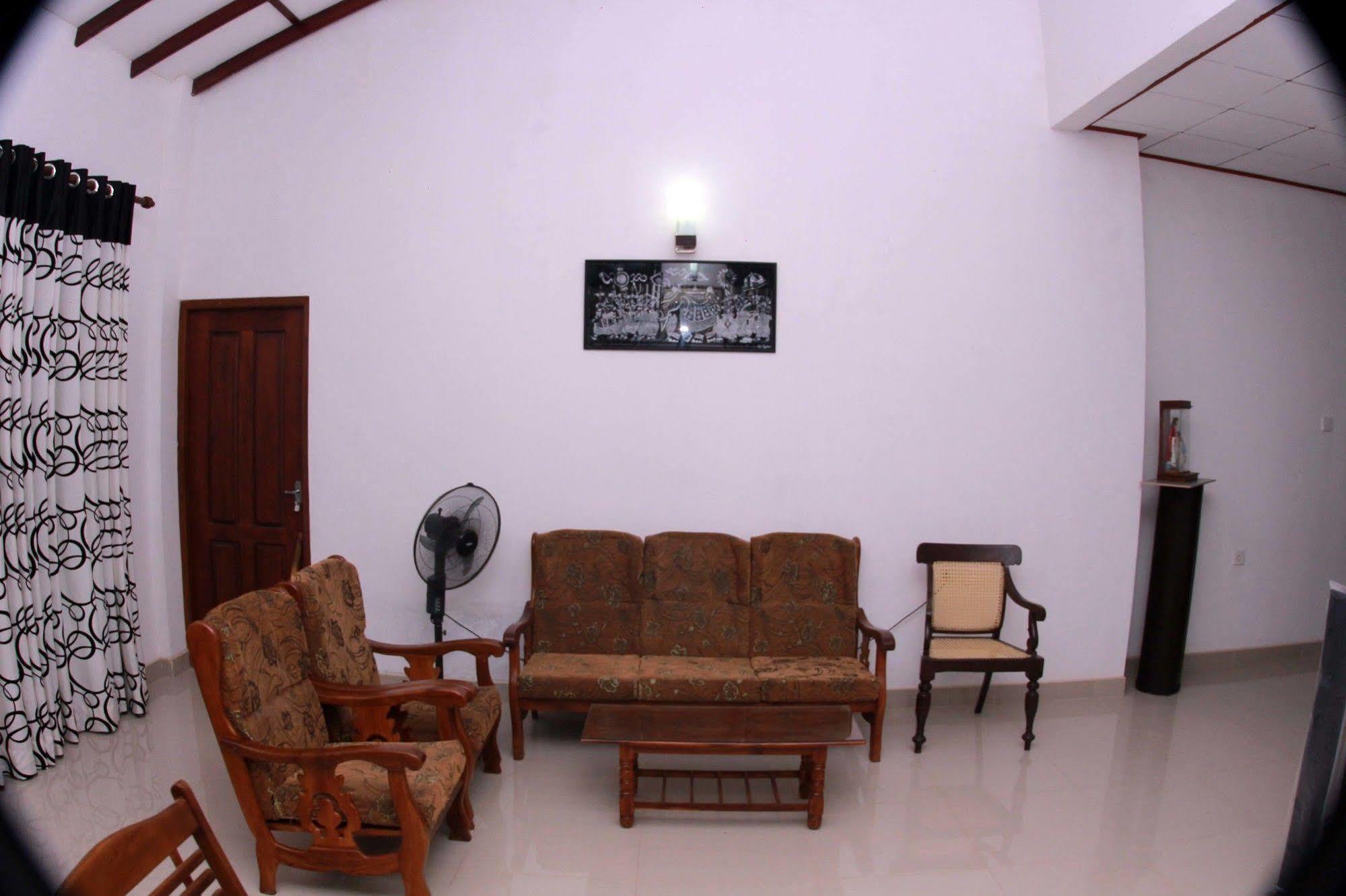 The Hermitage Negombo Kurana Katunayaka Buitenkant foto